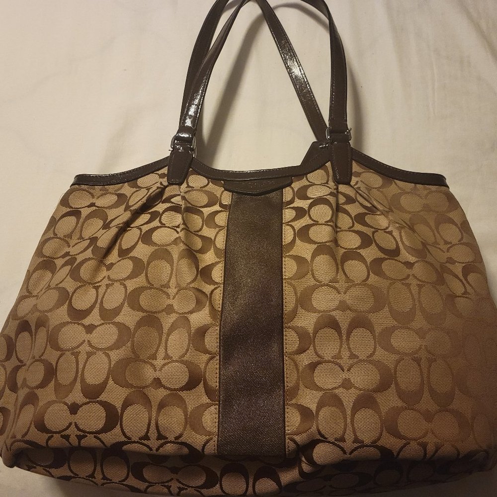 Authentic purses - Picture 5 of 9